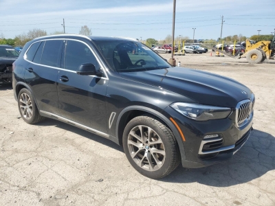 2021 BMW X5 XDRIVE40I справа спереди
