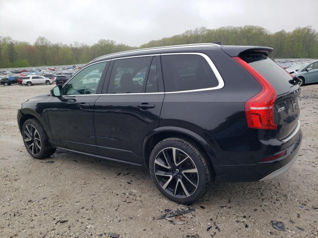 2022 VOLVO XC90 T6 MOMENTUM сзади слева