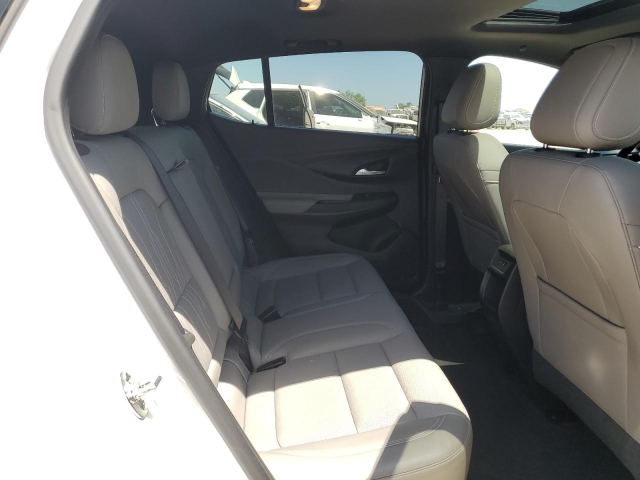 2024 BUICK ENVISTA AVENIR салон 3