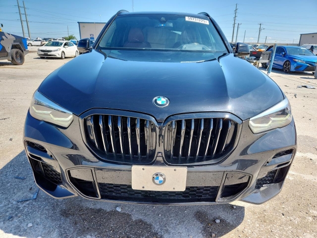 2022 BMW X5 XDRIVE40I спереди