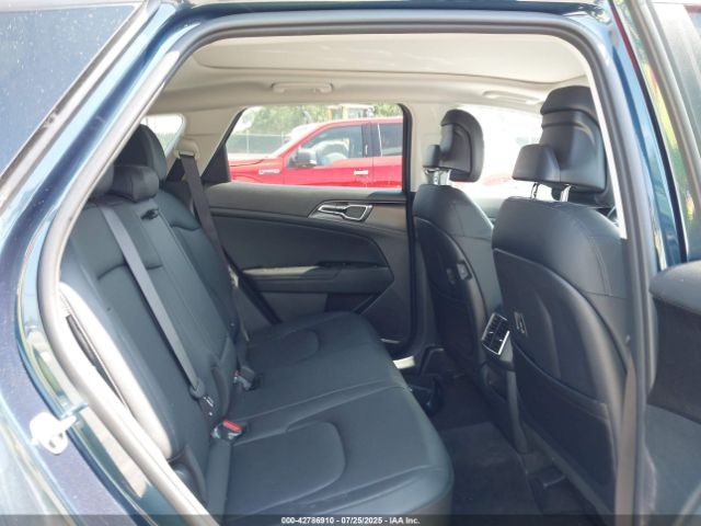 2025 KIA SPORTAGE HYBRID EX салон 2