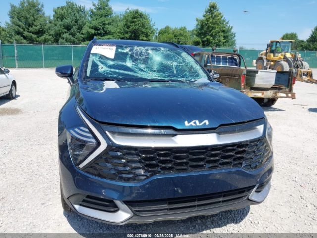 2025 KIA SPORTAGE HYBRID EX спереди