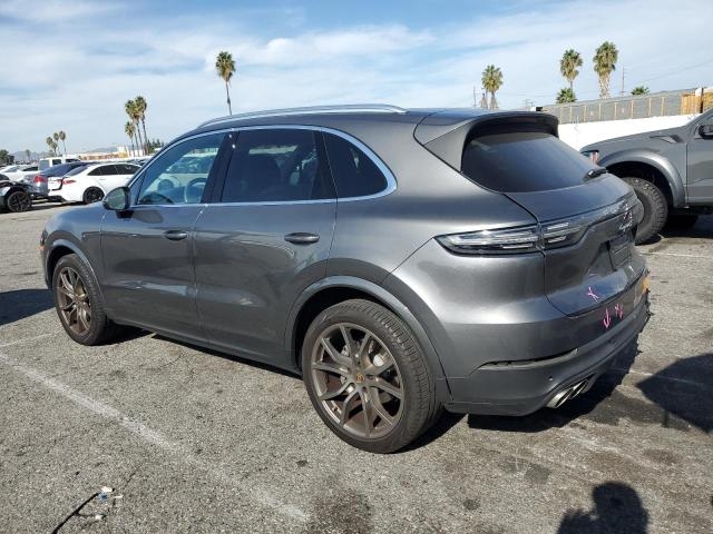 2021 PORSCHE CAYENNE S слева сзади 