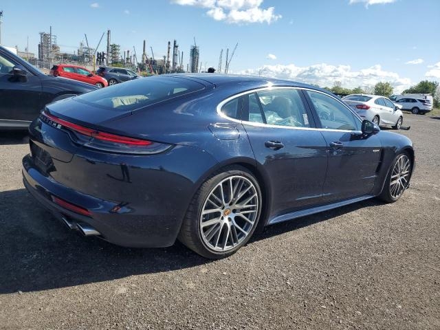 2021 PORSCHE PANAMERA 4 E-HYBRID справа сзади 
