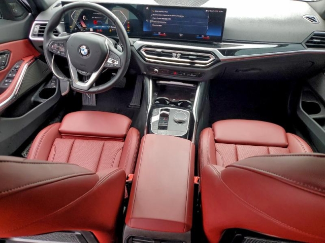 2023 BMW 330XI салон2