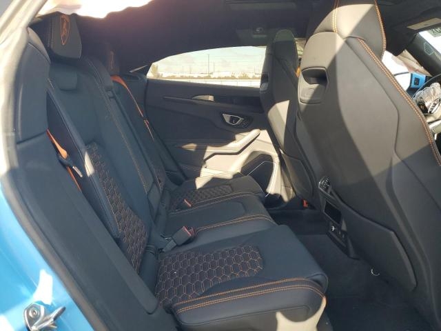 2023 LAMBORGHINI URUS S салон сзади 