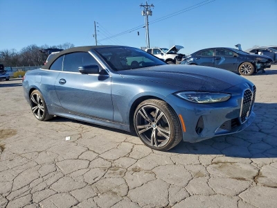 2023 BMW 430XI справа спереди